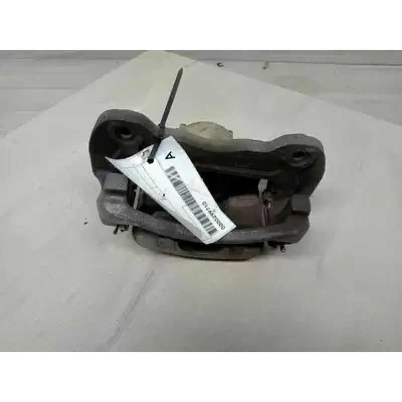MITSUBISHI CHALLENGER CALIPER RH FRONT, KH/PB-PC, 11/09-12/15 2011
