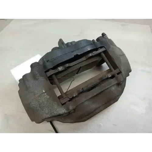 TOYOTA LANDCRUISER CALIPER 200 SERIES, RH FRONT, 15WA CALIPER CASTING NUMBER, 11 TOYOTA LANDCRUISER CALIPER 200 SERIES, RH FRONT, 15WA CALIPER CASTING NUMBER, 11