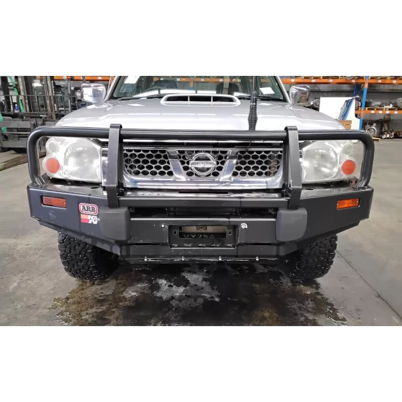 NISSAN NAVARA FRONT BUMPER D22, BULL BAR-STEEL, 04/97-08/15 2011