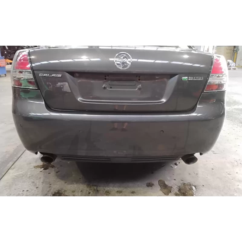 HOLDEN COMMODORE REAR BUMPER VE, SEDAN, BERLINA/CALAIS, W/ REVERSE SENSOR TYPE,