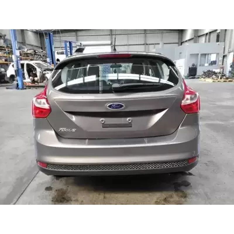 FORD FOCUS REAR BUMPER LW, HATCH, NON PARK SENSOR TYPE, 08/12-08/15 2013