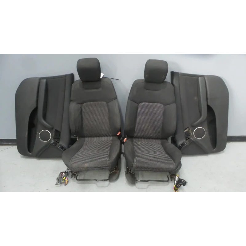 HOLDEN COMMODORE COMPLETE INTERIOR VE S2, UTE, SS/SV6, CLOTH (ONYX), 09/10-04/13