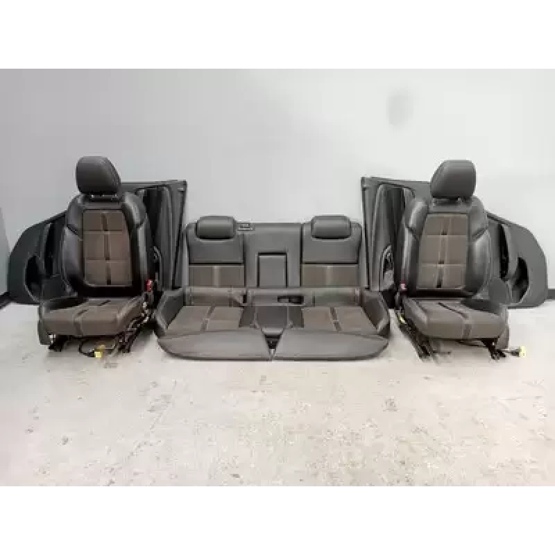 HOLDEN COMMODORE COMPLETE INTERIOR VF, LEATHER, 05/13-12/17 2017