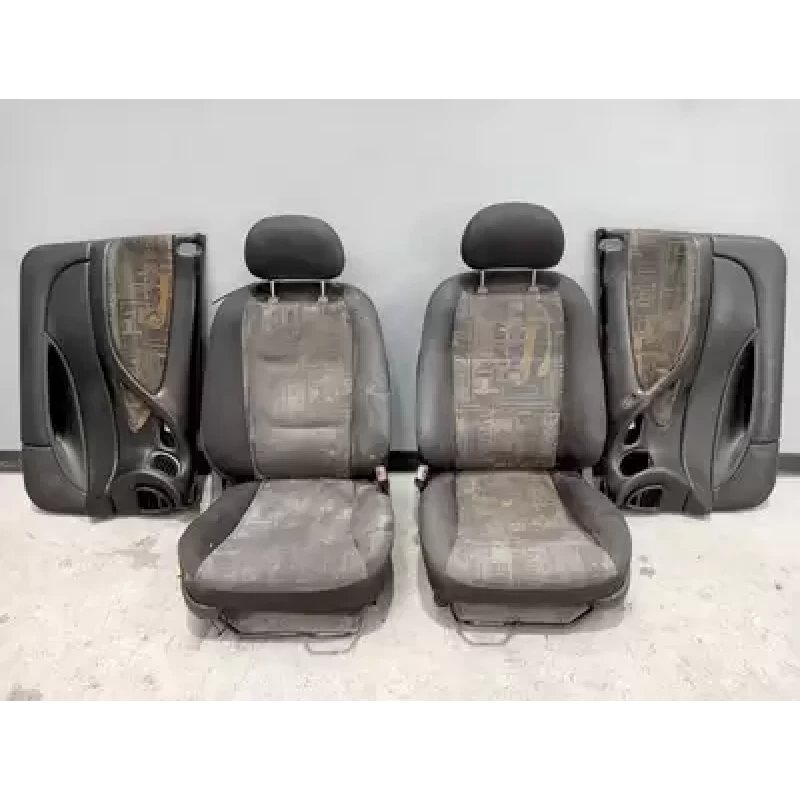HOLDEN COMMODORE COMPLETE INTERIOR VT-VX, SEDAN, CLOTH, 09/97-09/02 2002