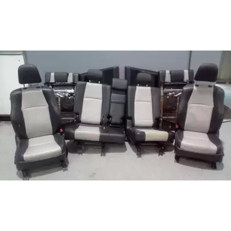 TOYOTA PRADO COMPLETE INTERIOR 150 SERIES, LEATHER, 08/13-07/17 2015