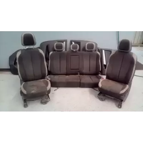 HOLDEN COLORADO COMPLETE INTERIOR RG, CLOTH, 01/12-12/20 2020