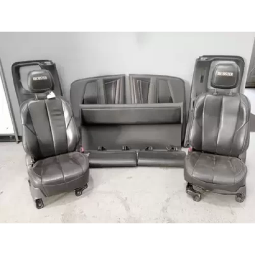 HOLDEN COLORADO COMPLETE INTERIOR RG, LEATHER, 01/12-12/20 2012