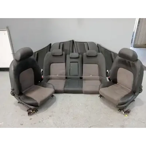 HOLDEN COMMODORE COMPLETE INTERIOR VE S1, SEDAN, CALAIS, CLOTH/LEATHER (METRO),