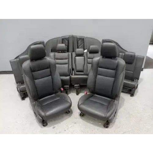 MITSUBISHI PAJERO COMPLETE INTERIOR PAJERO SPORT, QE, LEATHER, 10/15-10/19 2017