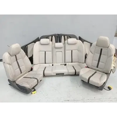 HOLDEN COMMODORE COMPLETE INTERIOR VF, LEATHER, CALAIS, 05/13-12/17 2013 HOLDEN COMMODORE COMPLETE INTERIOR VF, LEATHER, CALAIS, 05/13-12/17 2013
