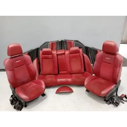 CHRYSLER 300C COMPLETE INTERIOR LX2, LEATHER, BLACK, SRT-8/CORE, 12/11-12/21 201 CHRYSLER 300C COMPLETE INTERIOR LX2, LEATHER, BLACK, SRT-8/CORE, 12/11-12/21 201