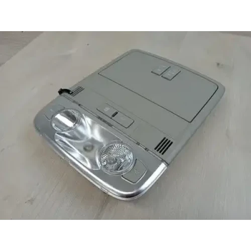 HOLDEN COMMODORE COURTESY LIGHT FRONT, W/ SUNROOF SWITCH TYPE, NON SUNGLASS HOLD HOLDEN COMMODORE COURTESY LIGHT FRONT, W/ SUNROOF SWITCH TYPE, NON SUNGLASS HOLD