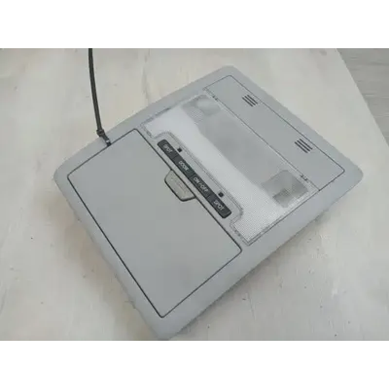 TOYOTA LANDCRUISER COURTESY LIGHT 200 SERIES, FRONT, NON SUNROOF CONTROLS TYPE,