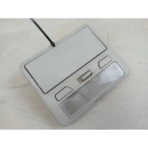 MITSUBISHI TRITON COURTESY LIGHT MQ-MR, DUAL/EXTRA CAB, FRONT, W/ SUNGLASSES HOL