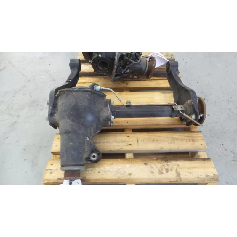 MITSUBISHI TRITON DIFFERENTIAL CENTRE FRONT, 2.4, DIESEL, AUTO T/M, MQ-MR, 3.917