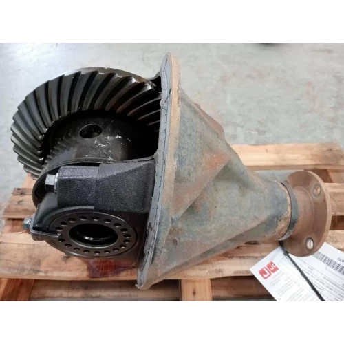 MITSUBISHI TRITON DIFFERENTIAL CENTRE REAR, 3.2, DIESEL, MANUAL T/M, 4WD, ML, 3.