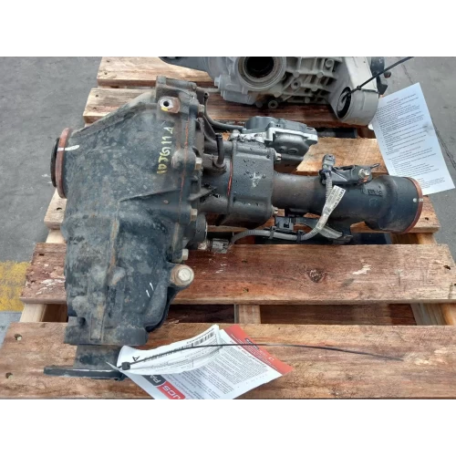 TOYOTA HILUX DIFFERENTIAL CENTRE FRONT, 2.8, DIESEL, MANUAL T/M, 3.583 RATIO, 09