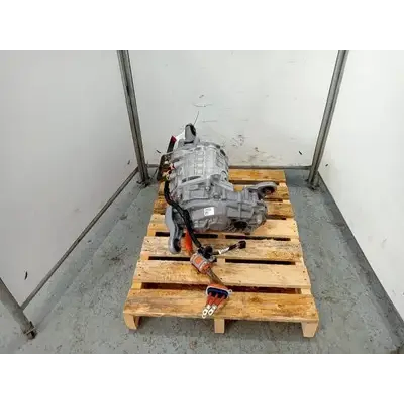 MITSUBISHI OUTLANDER DIFFERENTIAL CENTRE REAR (DIFF & ELECTRIC MOTOR), ZJ-ZL