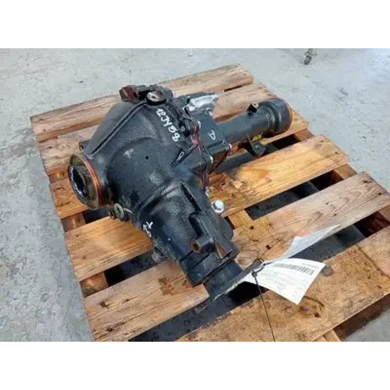 TOYOTA HILUX DIFFERENTIAL CENTRE FRONT, 2.8, DIESEL, AUTO T/M, 3.909 RATIO, 06/1