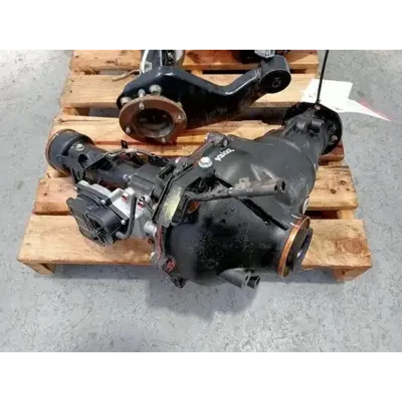 TOYOTA HILUX DIFFERENTIAL CENTRE FRONT, 2.8, DIESEL, AUTO T/M, 3.909 RATIO, 06/1