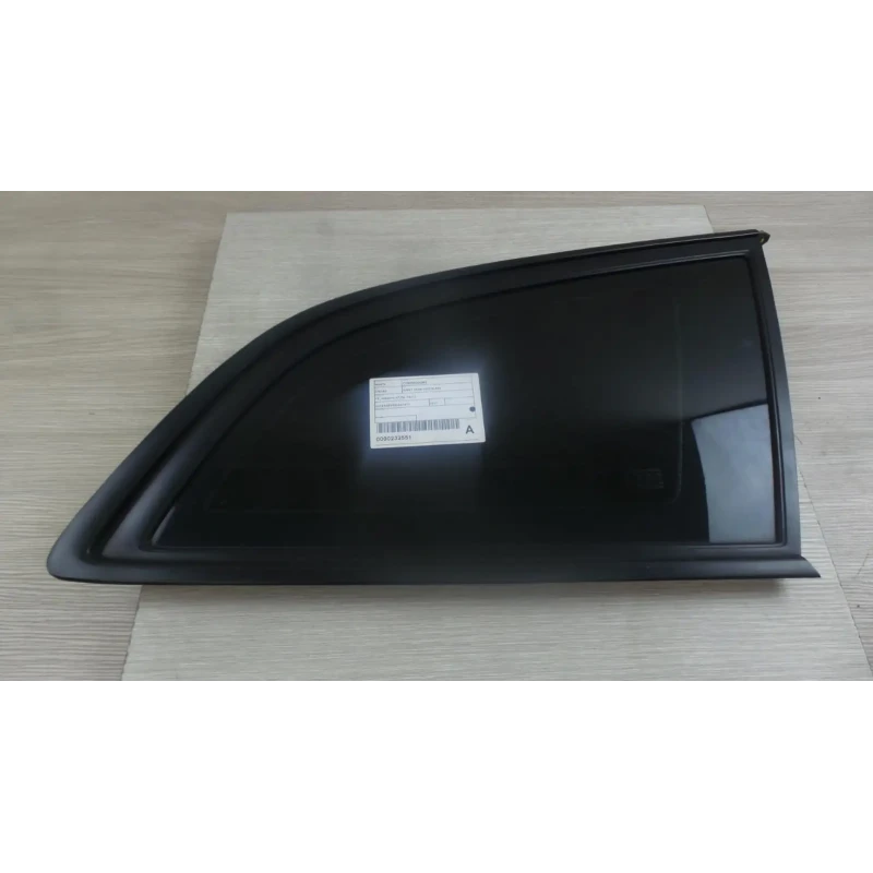 HOLDEN COMMODORE RIGHT REAR SIDE GLASS VE, WAGON, 07/06-04/13 2011