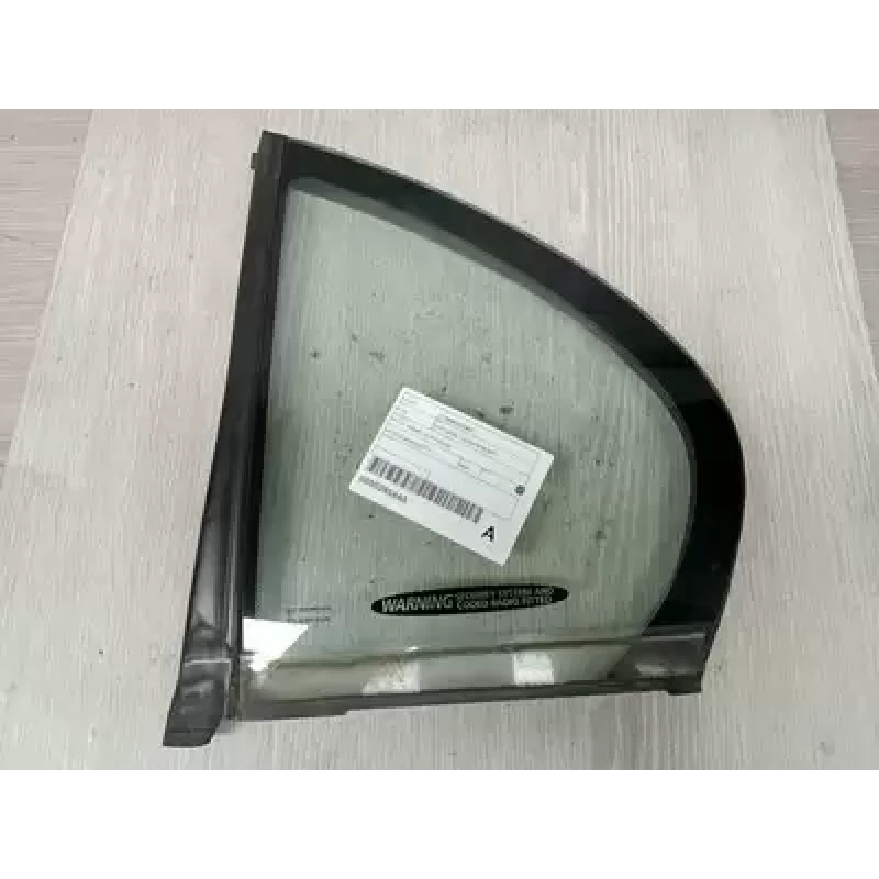 HOLDEN COMMODORE LEFT REAR 1/4 DOOR GLASS VT-VZ, SEDAN, 09/97-06/06 2005