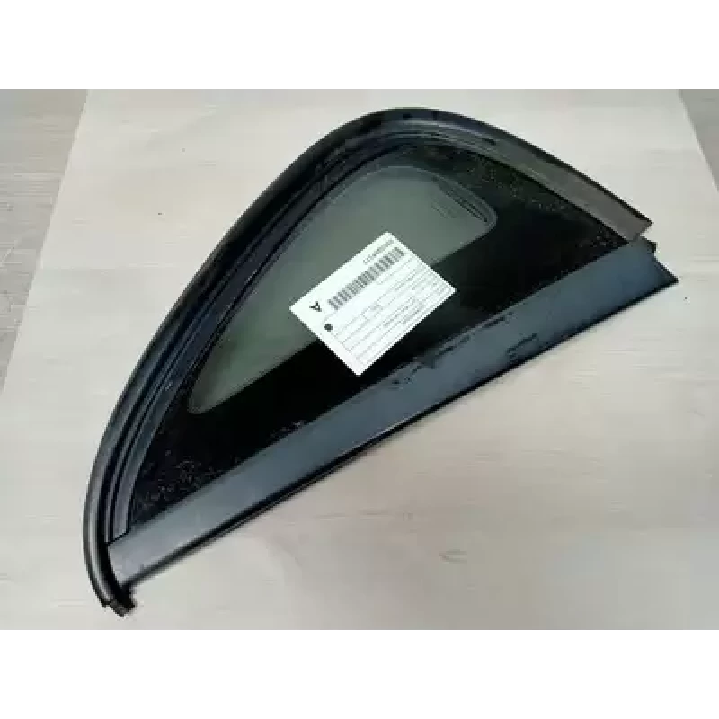 HOLDEN COMMODORE LEFT REAR SIDE GLASS VU, UTE, 09/00- 2002
