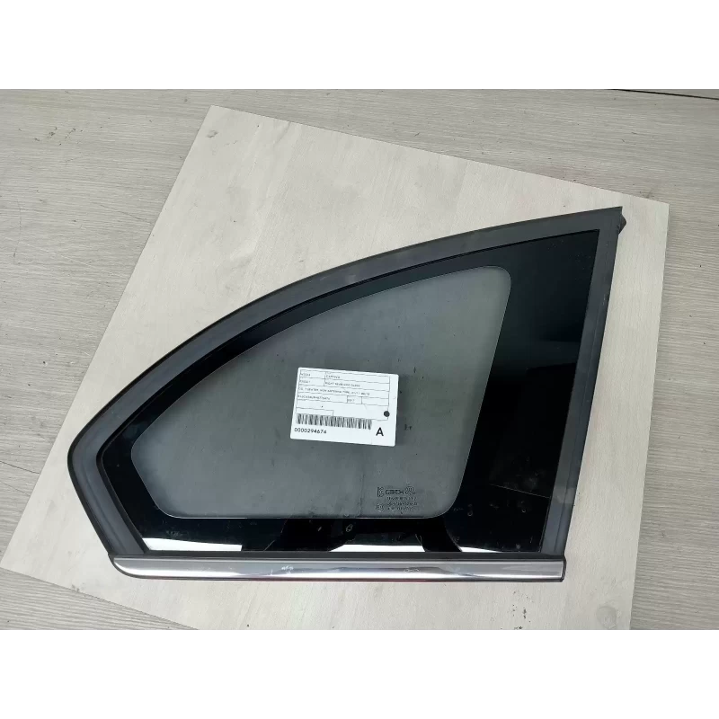 HOLDEN CAPTIVA RIGHT REAR SIDE GLASS CG, 7 SEATER, NON ANTENNA TYPE, 01/11-06/18