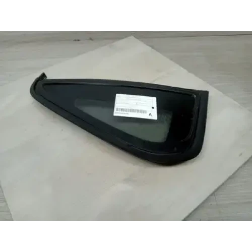 HOLDEN COMMODORE RIGHT REAR SIDE GLASS VF, UTE, 05/13-12/17 2014