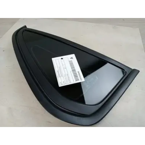 HOLDEN COMMODORE RIGHT REAR SIDE GLASS VF, UTE, 05/13-12/17 2016