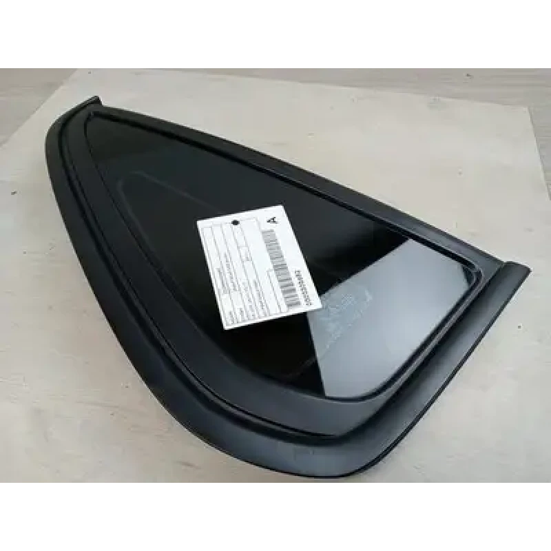 HOLDEN COMMODORE RIGHT REAR SIDE GLASS VF, UTE, 05/13-12/17 2016