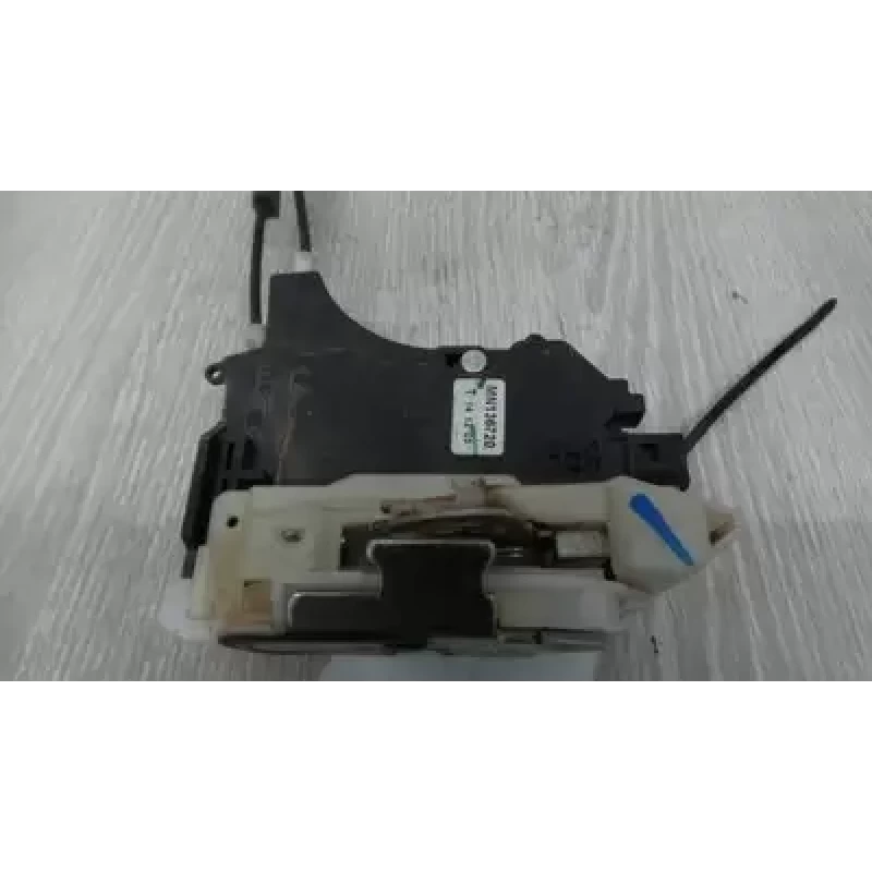 MITSUBISHI TRITON LOCK MECHANISM RIGHT REAR DOOR LOCK, DUAL CAB, MQ-MR, 04/15- 2