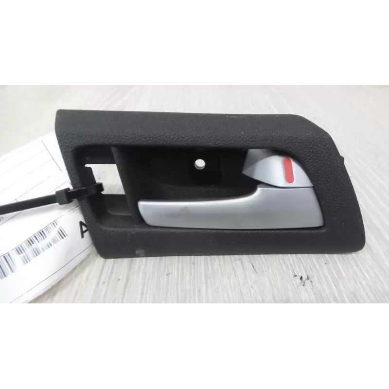 HOLDEN COMMODORE DOOR HANDLE INNER, RH REAR, SILVER, VE, 08/06-04/13 2011