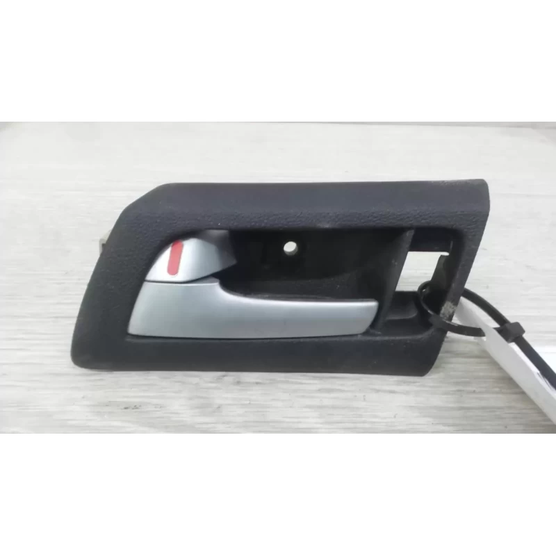 HOLDEN COMMODORE DOOR HANDLE INNER, LH REAR, SILVER, VE, 08/06-04/13 2011