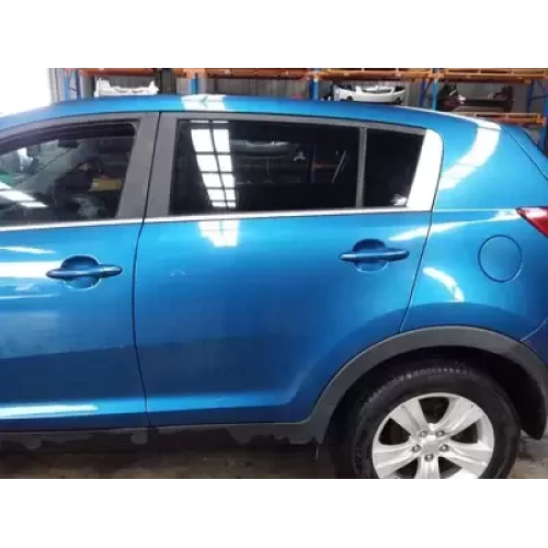 KIA SPORTAGE LEFT REAR DOOR SL, 05/10-10/15 2013