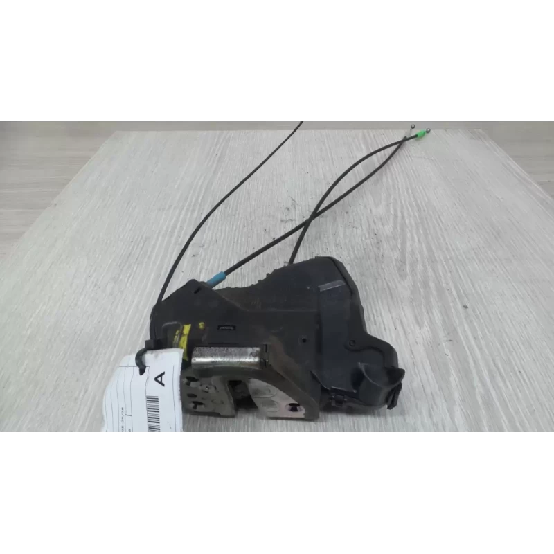 TOYOTA RAV4 LOCK MECHANISM LEFT FRONT DOOR LOCK, ACA33, 11/05-09/08 2008