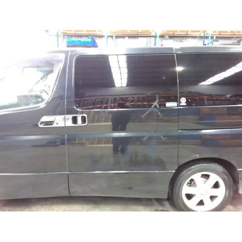 NISSAN ELGRAND LEFT REAR DOOR E51, HIGHWAY STAR TYPE (W/ MOULD), SELF CLOSING, 0