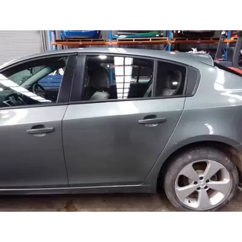 HOLDEN CRUZE LEFT REAR DOOR JH, HATCH, 03/11-01/17 2013