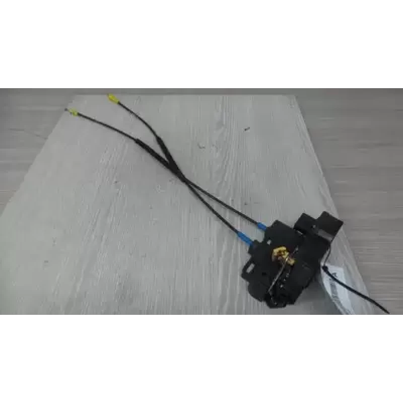 HOLDEN COMMODORE LOCK MECHANISM LEFT FRONT DOOR LOCK, VE, SEDAN, 08/06-05/07 200
