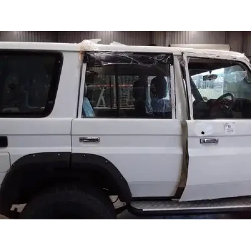 TOYOTA LANDCRUISER RIGHT REAR DOOR 76/79 SERIES, NON FLARE TYPE, 03/07- 2015