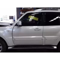 MITSUBISHI PAJERO LEFT FRONT DOOR NS-NX, 5DR WAGON, 08/06-04/21 2010