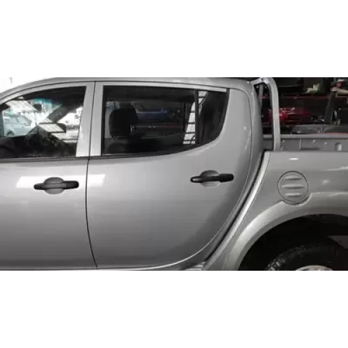 MITSUBISHI TRITON LEFT REAR DOOR MN, DUAL CAB, NON MOULD TYPE, 08/09-04/15 2015