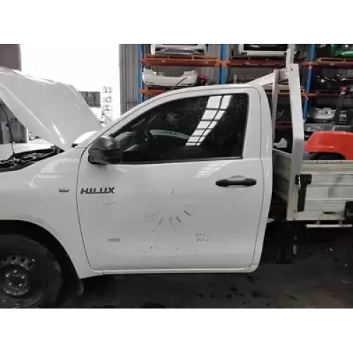 TOYOTA HILUX LEFT FRONT DOOR SINGLE CAB, 09/15- 2018