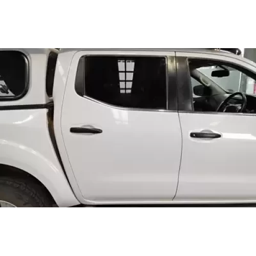 NISSAN NAVARA RIGHT REAR DOOR NP300, DUAL CAB, 04/15- 2018