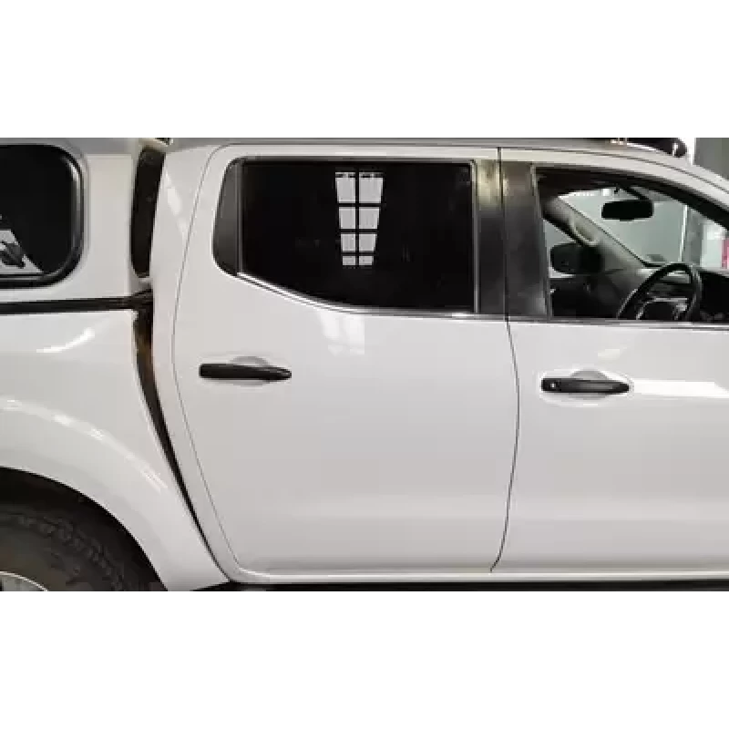 NISSAN NAVARA RIGHT REAR DOOR NP300, DUAL CAB, 04/15- 2018