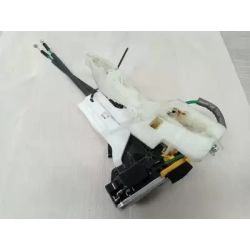 HYUNDAI I30 LOCK MECHANISM LEFT FRONT DOOR LOCK, GD, WAGON, STANDARD HANDLE TYPE