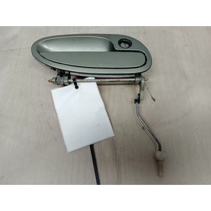 HOLDEN COMMODORE DOOR HANDLE OUTER, RH FRONT, VT-VZ, 09/97-09/07 2003