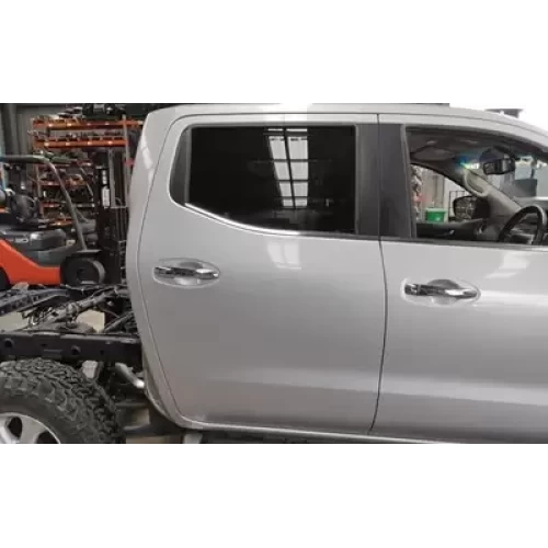 NISSAN NAVARA RIGHT REAR DOOR NP300, DUAL CAB, 04/15- 2016