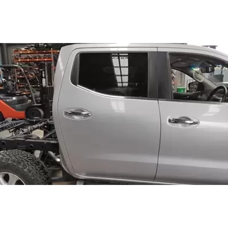 NISSAN NAVARA RIGHT REAR DOOR NP300, DUAL CAB, 04/15- 2016
