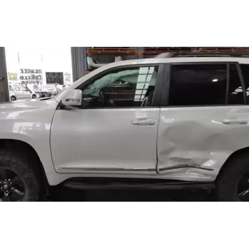TOYOTA PRADO LEFT FRONT DOOR 150 SERIES, 08/09-11/23 2015